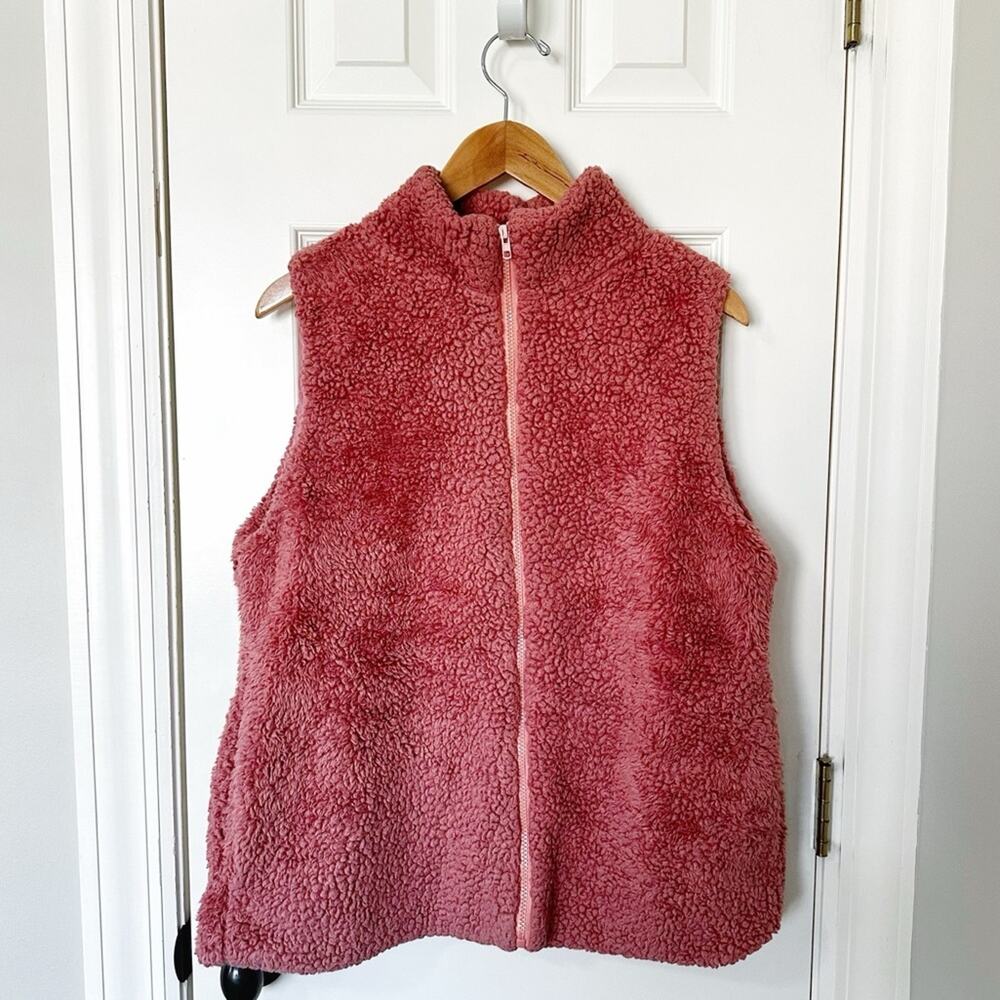 Pink Sherpa vest, size XL